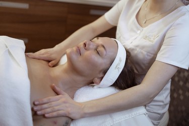 Beauty stay for women